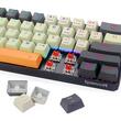 Tastatura gaming mecanica Bluetooth cu fir si wireless Redragon Caraxes Pro neagra iluminare RGB switch-uri rosii