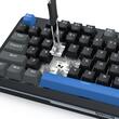 Tastatura gaming mecanica Bluetooth cu si fara fir Redragon Cyrus Pro neagra cu albastru iluminare RGB