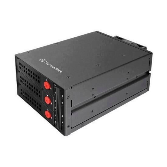 Rack HDD Thermaltake Max 3503 SATA 3x 2.5 sau 3.5 inch negru
